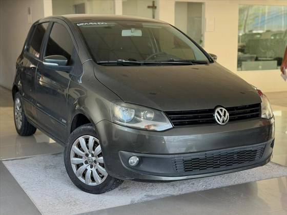 VOLKSWAGEN FOX 1.0 MI 8V FLEX 4P MANUAL VOLKSWAGEN FOX 1.0 MI 8V FLEX 4P MANUAL